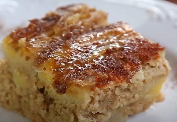 Receita de bolo de banana caramelizada