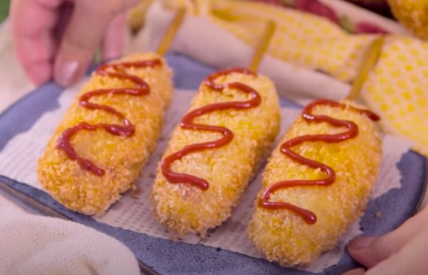 Hot dog coreano 🇰🇷 #coreiadosul #coreanfood #comidascoreanas #hotdog
