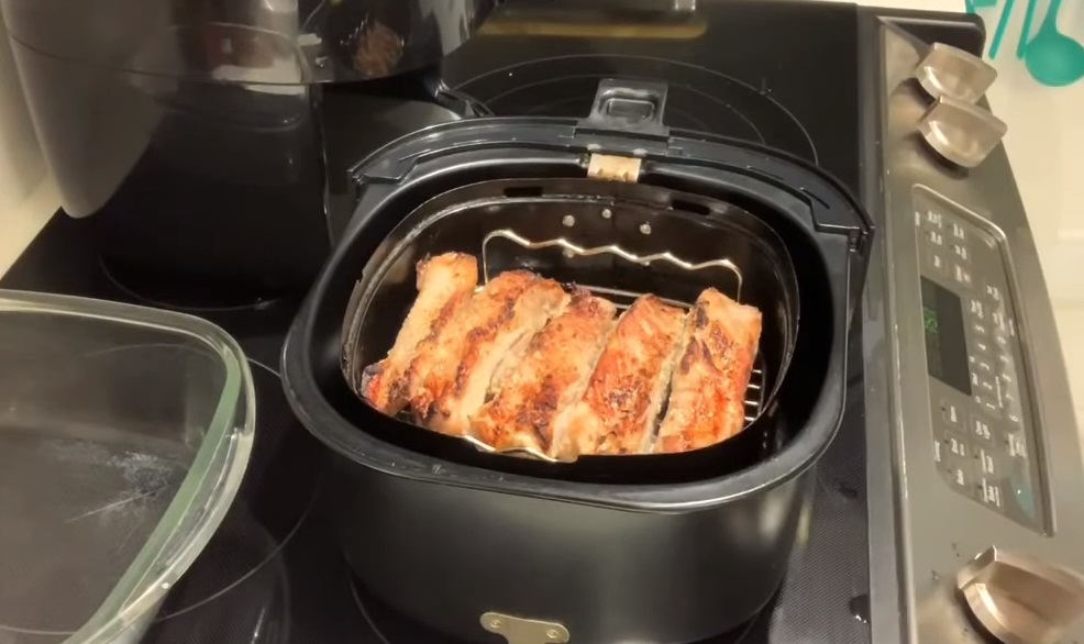 Como fazer costelinha de porco na airfryer?