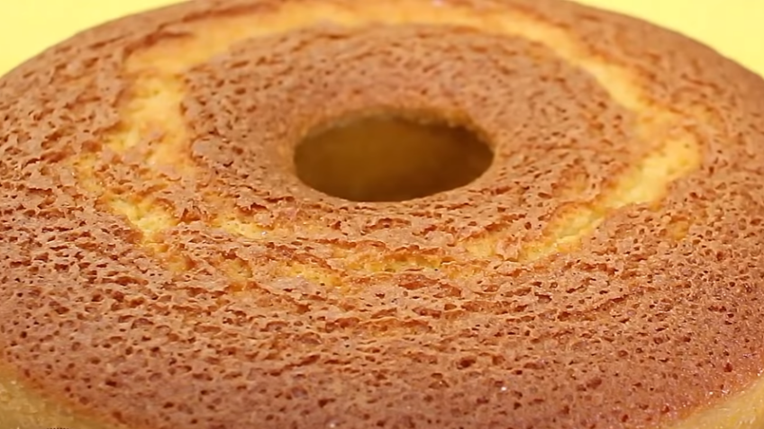 BOLO DE FUBÁ SUPER FOFINHO E ECONÔMICO-MAIS FÁCIL E RÁPIDO QUE EXISTE-SABOR  INCRÍVEL-Isamara Amâncio 