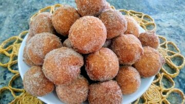 BOLINHO DE CHUVA FÁCIL-SEQUINHO, GOSTOSO E RENDE MUITO