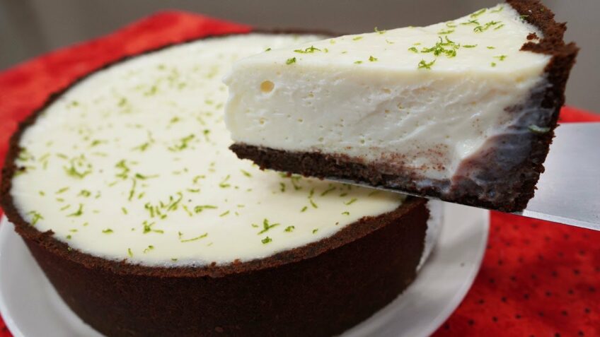 NÃO EXISTE TORTA DE LIMÃO MAIS RÁPIDA QUE ESSA! SEM FOGO! SEM FORNO! SEM GELATINA! – Isamara Amâncio